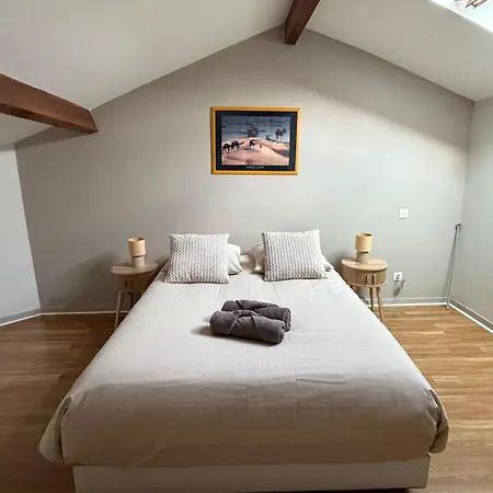 Cozy 1-bedroom 2 Minutes From Stalingrad Private Parking Apartman