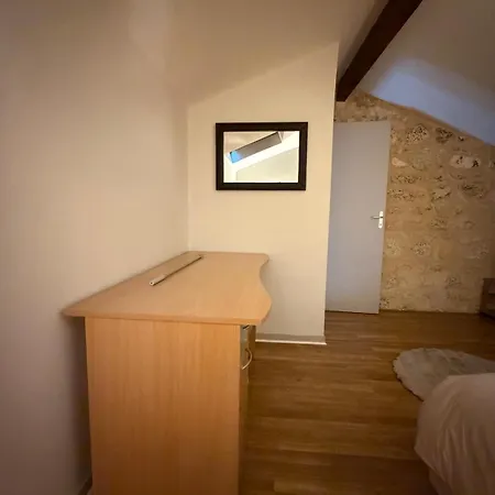 Apartman Cozy 1-bedroom 2 Minutes From Stalingrad Private Parking Bordeaux